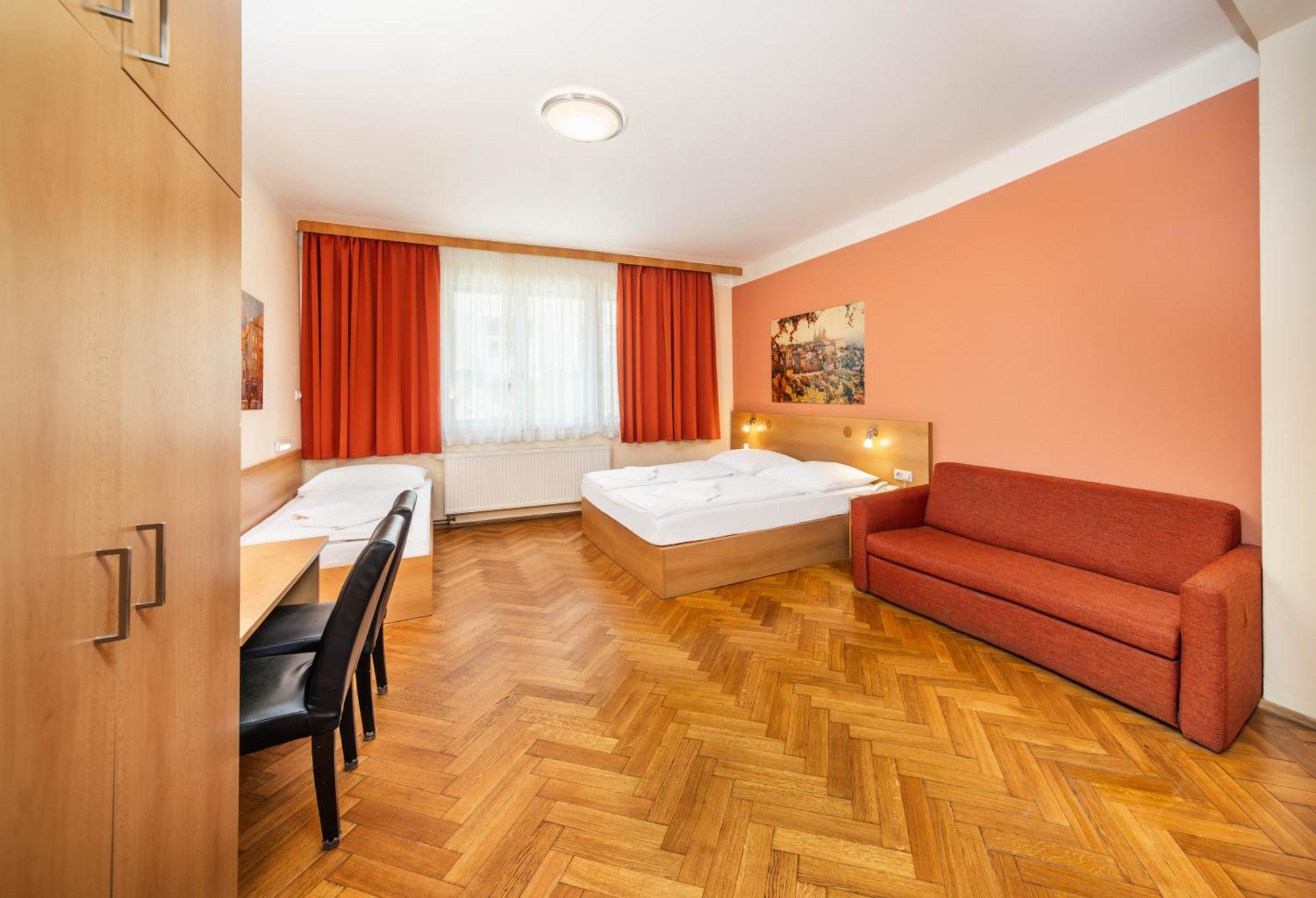 Residence Bene Praga Esterno foto