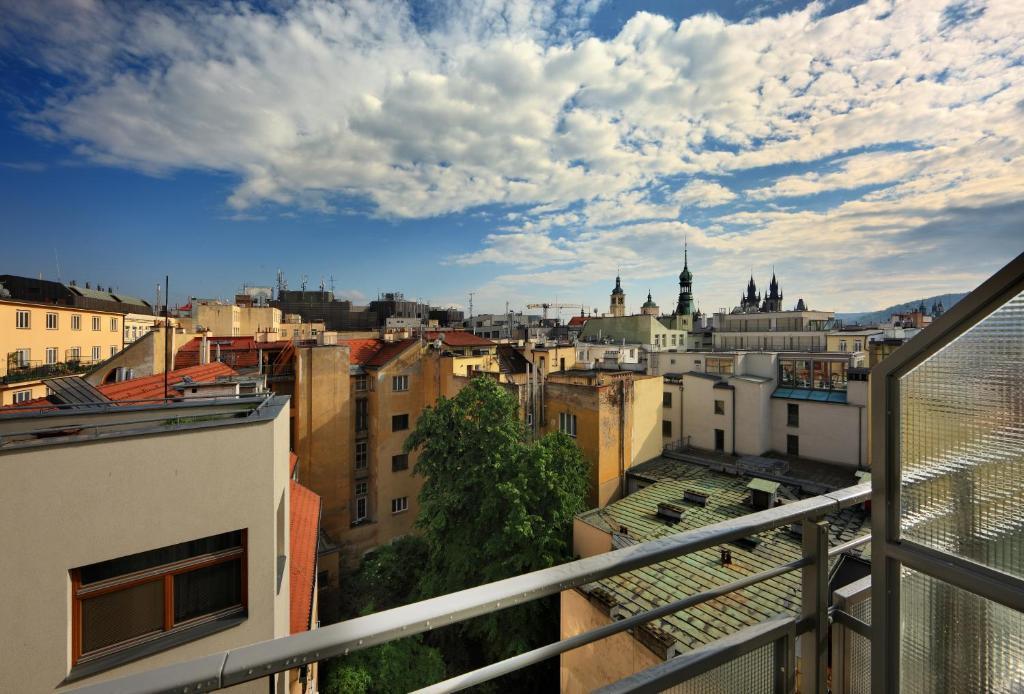 Residence Bene Praga Esterno foto