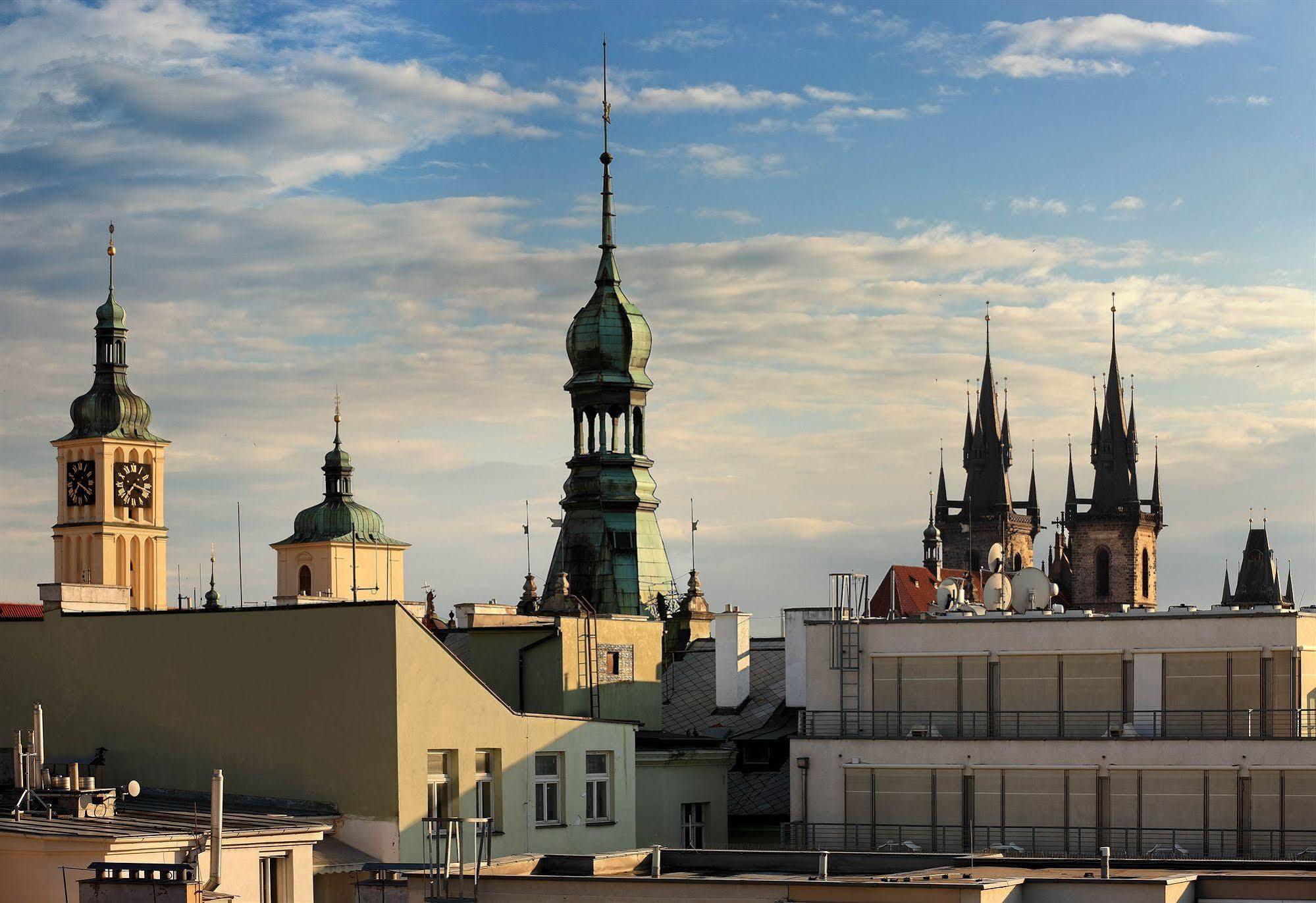 Residence Bene Praga Esterno foto