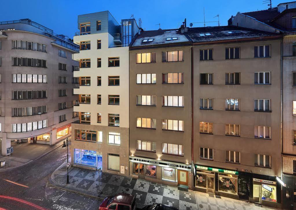 Residence Bene Praga Esterno foto